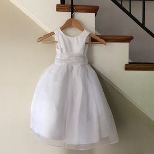 Flower Girl Dress with Tulle Ribbon Waist